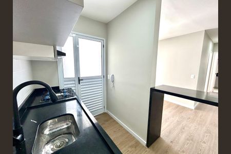 Apartamento à venda com 55m², 2 quartos e 1 vaga Apartamento à venda com 55m², 2 quartos e 1 vagaCozinha