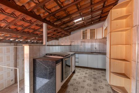Casa à venda com 236m², 3 quartos e 4 vagasCozinha