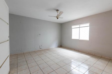 Casa à venda com 236m², 3 quartos e 4 vagasQuarto 3