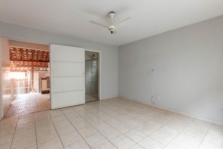 Casa à venda com 236m², 3 quartos e 4 vagasQuarto 3