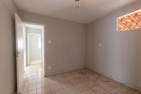 Casa à venda com 236m², 3 quartos e 4 vagasSala