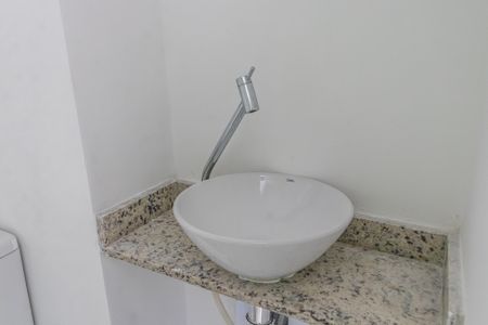 Lavabo de apartamento à venda com 3 quartos, 73m² em Vila Pindorama, Barueri