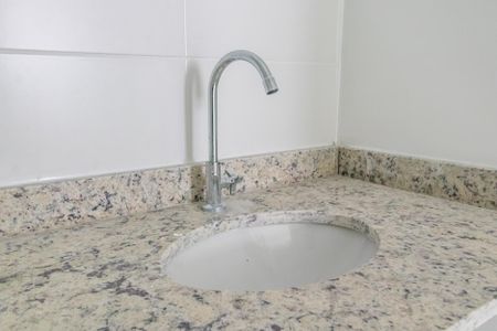 Apartamento à venda com 73m², 3 quartos e 2 vagasBanheiro Social