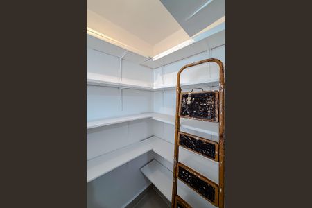 Apartamento para alugar com 90m², 2 quartos e sem vaga Apartamento para alugar com 90m², 2 quartos e sem vagaDespensa