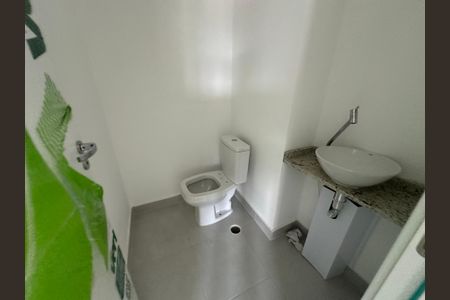 Lavabo de apartamento à venda com 3 quartos, 73m² em Vila Pindorama, Barueri