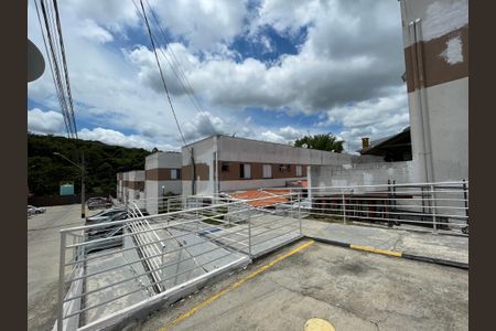 Casa de condomínio para alugar com 85m², 2 quartos e 1 vagaCondomínio