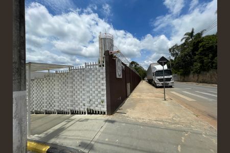 Casa de condomínio para alugar com 85m², 2 quartos e 1 vagaVista da Rua