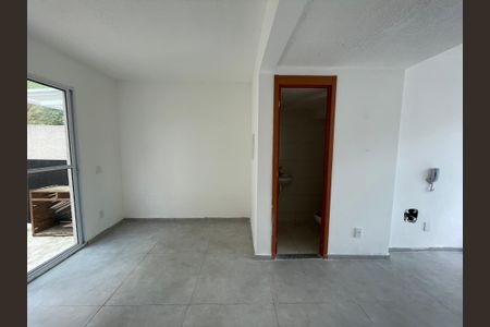 Casa de condomínio para alugar com 85m², 2 quartos e 1 vagaSala