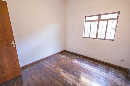 Casa à venda com 182m², 5 quartos e 4 vagasquarto 1