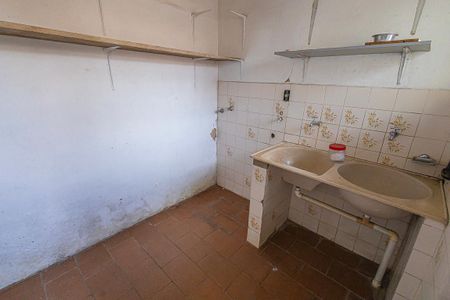 Casa à venda com 182m², 5 quartos e 4 vagasarea de serviço