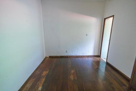 Casa à venda com 182m², 5 quartos e 4 vagasquarto 5 / suite