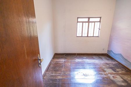 Casa à venda com 182m², 5 quartos e 4 vagasquarto 1