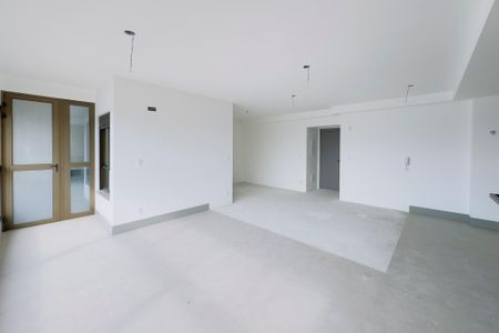 Apartamento para alugar com 3 quartos, 100m² em Royal Park, São José dos Campos