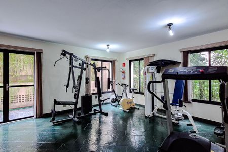 Apartamento à venda com 112m², 2 quartos e 2 vagas Apartamento à venda com 112m², 2 quartos e 2 vagasÁrea comum - Academia