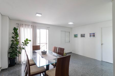Apartamento à venda com 112m², 2 quartos e 2 vagas Apartamento à venda com 112m², 2 quartos e 2 vagasSala