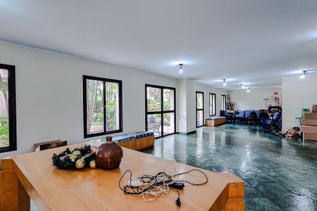 Apartamento à venda com 112m², 2 quartos e 2 vagas Apartamento à venda com 112m², 2 quartos e 2 vagasÁrea comum - Salão de Festas