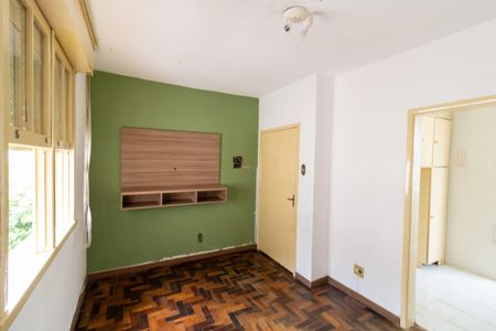Sala de apartamento à venda com 3 quartos, 70m² em Santo Antônio, Porto Alegre