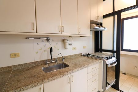 Cozinha de apartamento à venda com 1 quarto, 50m² em Brooklin, São Paulo