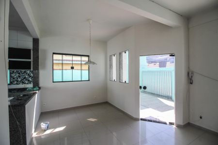 Sala de casa para alugar com 3 quartos, 110m² em Centro, Nilópolis