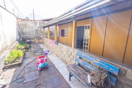 Casa para alugar com 105m², 3 quartos e 2 vagas Casa para alugar com 105m², 3 quartos e 2 vagasvaranda