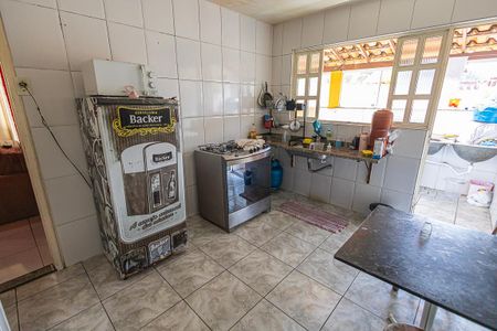 Casa para alugar com 105m², 3 quartos e 2 vagas Casa para alugar com 105m², 3 quartos e 2 vagascozinha