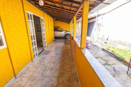 Casa para alugar com 105m², 3 quartos e 2 vagas Casa para alugar com 105m², 3 quartos e 2 vagasvaranda