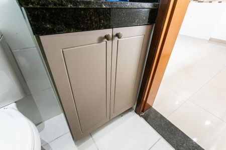 Apartamento para alugar com 38m², 2 quartos e sem vagaBanheiro