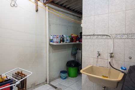 Casa à venda com 85m², 2 quartos e 2 vagas Casa à venda com 85m², 2 quartos e 2 vagasÁrea de Serviço