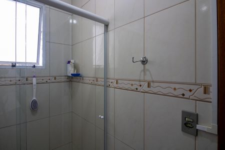 Casa à venda com 85m², 2 quartos e 2 vagas Casa à venda com 85m², 2 quartos e 2 vagasBanheiro quarto 1