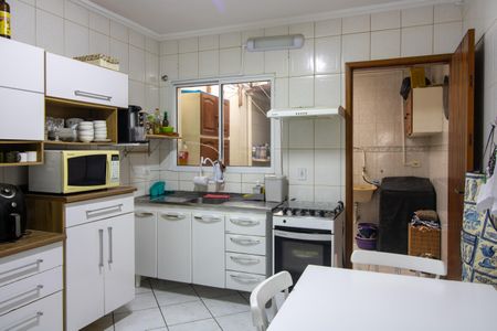 Casa à venda com 85m², 2 quartos e 2 vagas Casa à venda com 85m², 2 quartos e 2 vagasCozinha