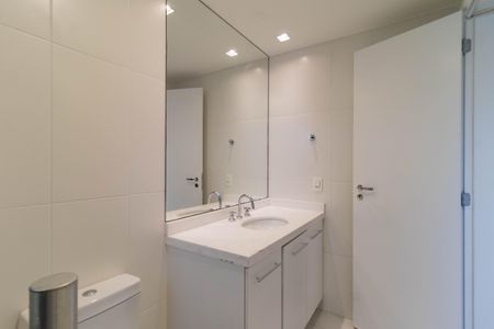 Apartamento para alugar com 241m², 4 quartos e 4 vagasBanheiro da Suíte 1