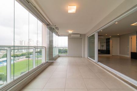 Varanda de apartamento para alugar com 4 quartos, 241m² em Água Branca, São Paulo