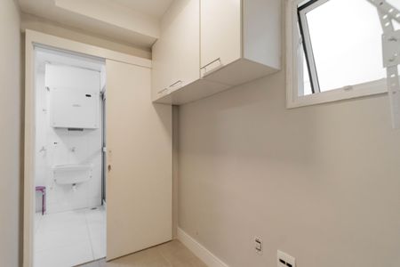 Apartamento para alugar com 241m², 4 quartos e 4 vagasQuarto de Serviço