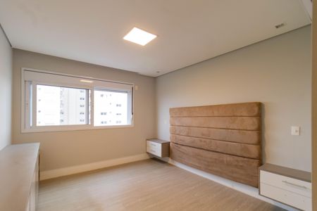 Apartamento para alugar com 241m², 4 quartos e 4 vagasSuíte 2