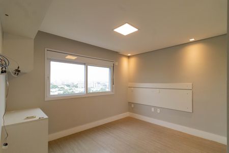 Apartamento para alugar com 241m², 4 quartos e 4 vagasQuarto 2