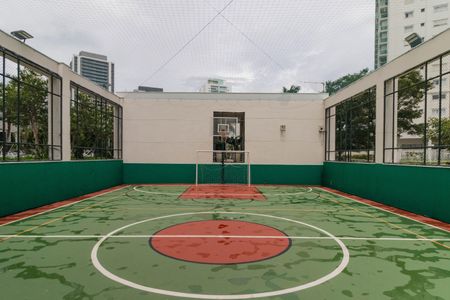 Apartamento para alugar com 241m², 4 quartos e 4 vagasQuadra Esportiva