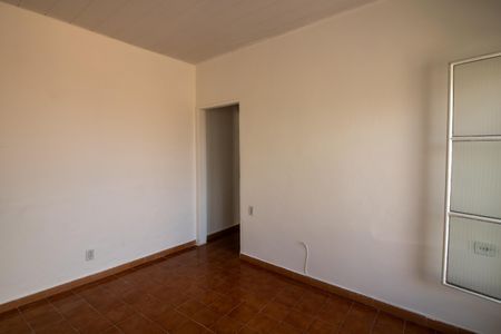 Casa à venda com 250m², 3 quartos e 2 vagas Casa à venda com 250m², 3 quartos e 2 vagassala casa 2