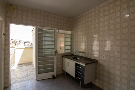 Casa à venda com 250m², 3 quartos e 2 vagas Casa à venda com 250m², 3 quartos e 2 vagasCozinha casa 2