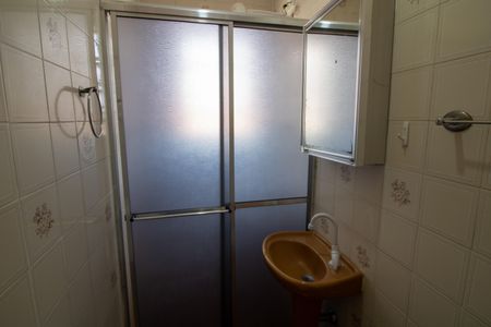 Casa à venda com 250m², 3 quartos e 2 vagas Casa à venda com 250m², 3 quartos e 2 vagasBanheiro casa 2