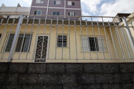 Casa à venda com 250m², 3 quartos e 2 vagas Casa à venda com 250m², 3 quartos e 2 vagasfachada casa 2