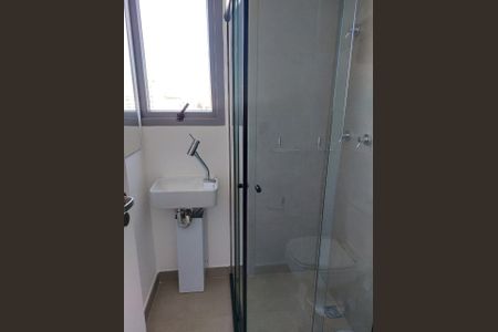 Banheiro de apartamento à venda com 1 quarto, 21m² em Jardim Paulista, São Paulo