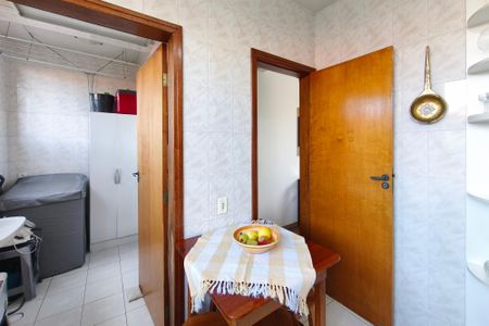 Apartamento à venda com 75m², 2 quartos e 1 vagaCozinha