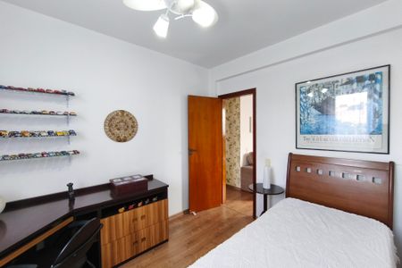 Apartamento à venda com 75m², 2 quartos e 1 vagaQuarto 1
