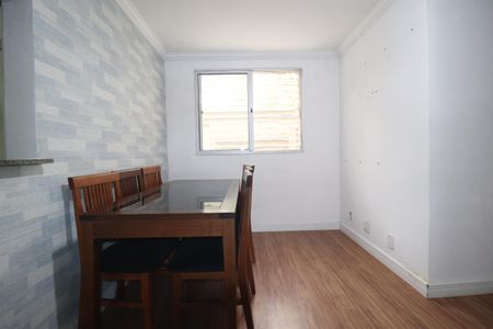 Sala de apartamento para alugar com 2 quartos, 62m² em Parque Sao Vicente, Mauá