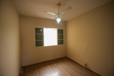 Casa para alugar com 3 quartos, 125m² em Vila Trujillo, Sorocaba