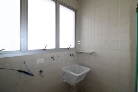 Apartamento para alugar com 70m², 2 quartos e 1 vagaÁrea de Serviço