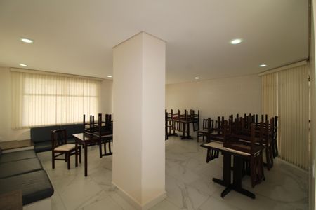 Apartamento para alugar com 70m², 2 quartos e 1 vagaÁrea comum