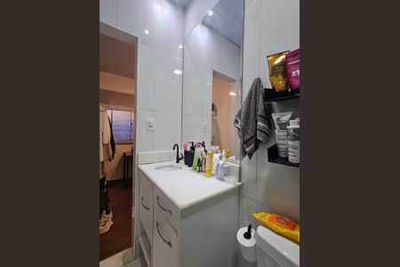 Apartamento para alugar com 115m², 2 quartos e sem vagaBanheiro da Suíte