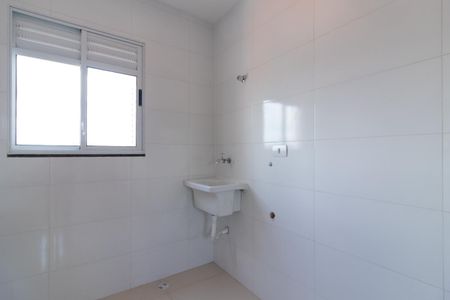Apartamento para alugar com 37m², 2 quartos e sem vaga Apartamento para alugar com 37m², 2 quartos e sem vagaCozinha e Área de Serviço