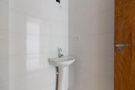 Apartamento para alugar com 37m², 2 quartos e sem vaga Apartamento para alugar com 37m², 2 quartos e sem vagaBanheiro
